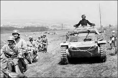 En 1940, l'Allemagne met fin à la "drôle de guerre" et lance une vaste offensive en direction de la Belgique et des Pays-Bas, le 10 ...