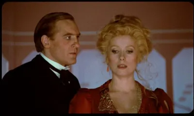 Après une décennie de galère, quel film relance en 1980 sa carrière ?