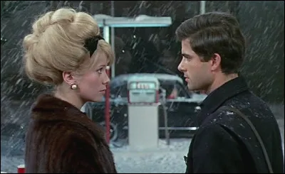 Quel film lance véritablement sa carrière à 19 ans en obtenant la Palme d'or à Cannes ?