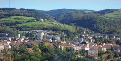 Cette commune de l'agglomération de Saint-Etienne, située dans la vallée de l'Ondaine, ancienne ville minière peuplée de 8 000 habitants, c'est ...