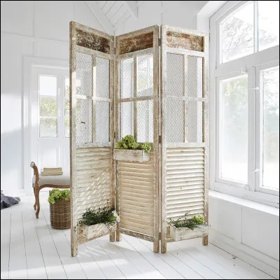 Quel est le nom de cet objet qui sépare une pièce en deux ?