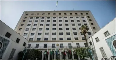 Dans quelle ville se trouve le siège de la Ligue arabe ?