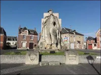 Cette commune du d&eacute;partement de l'Aisne, peupl&eacute;e de 2 800 habitants et situ&eacute;e dans la vall&eacute;e de l'Oise pr&egrave;s de Tergnier, c'est ...