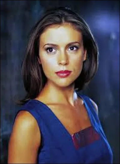 Comment s'appelle cette actrice ayant incarnée Phoebe Halliwell dans la série "Charmed" ?