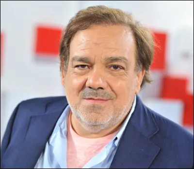 Dans quel film qu'il a lui-même réalisé Didier Bourdon joue-t-il un pharmacien qui tente d'arrêter de fumer ?