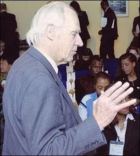 Comment s'appelle le producteur des Beatles ?