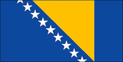 Dans ce pays, Neum est la seule ville à avoir accès à la mer, quel contour appartient à ce pays ?