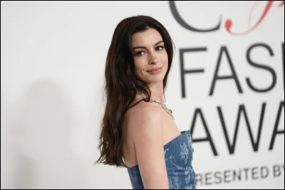 Qui est cette célébrité ?