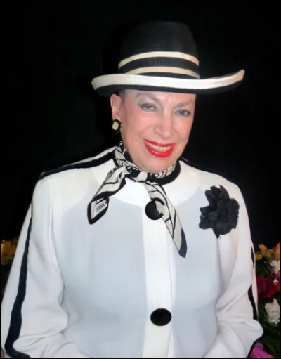 Qui est cette Geneviève (1932-2023), femme médiatique qui présida d'une main ferme le comité Miss France de 1981 à 2007 ?