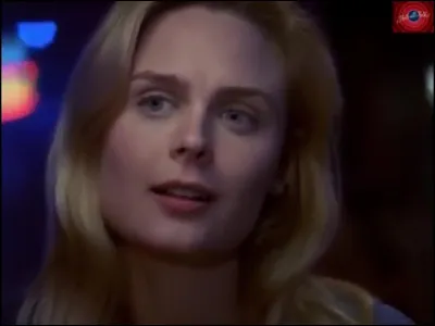 En blonde, Emily Deschanel apparait dans :