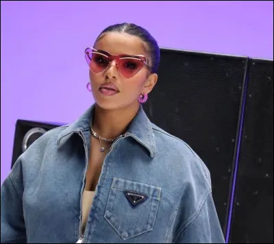 Quel single n'appartient pas à Imen Es ?