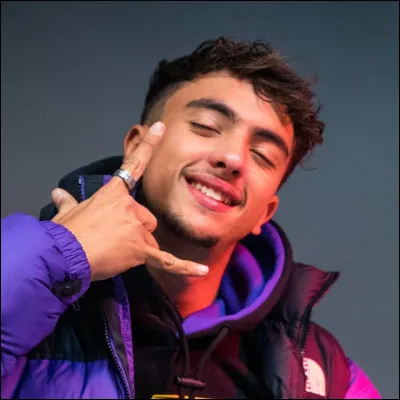 Qui est ce youtubeur ?