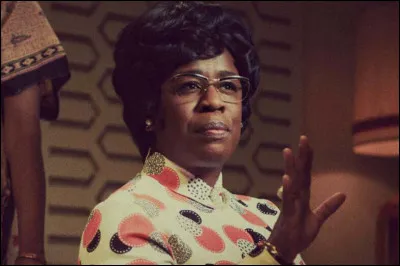 Quel rôle interprète Uzo Aduba sur cette photo ?