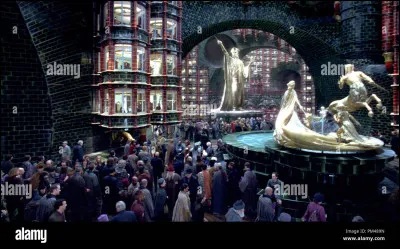 Quel sort lance Dumbledore à Voldemort ?