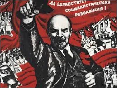 Quel pays a quitté la guerre en 1917 à la suite de la révolution bolchevique ?