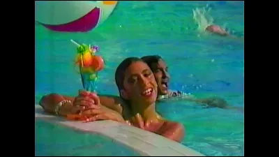 Qui chantait "Boys" ?