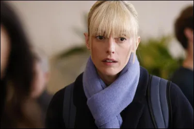 Astrid a rencontré Raphaëlle alors que celle-ci était en charge d'une enquête sur...