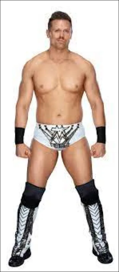 Son vrai nom est Michael Mizanin. Qui est-il ,