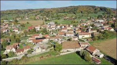 Village d'Auvergne-Rhône-Alpes, dans l'arrondissement de La Tour-du-Pin, Eydoche se trouve dans le département ...