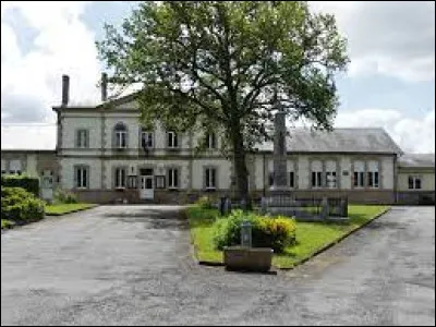 Cette commune du sud du département de la Creuse, située en bordure du plateau de Millevaches, peuplée de 700 habitants, c'est ...