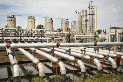 À quoi sert l'appareil Ruhmkorff évoqué dans plusieurs romans de Jules Verne ?