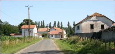 Cette commune du Tarn-et-Garonne, située sur la rive gauche du Tarn, près de Moissac, peuplée de 540 habitants, c'est ...