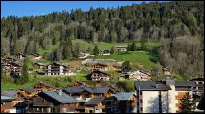 Cette commune du département de la Haute-Savoie, située dans le massif du Chablais et peuplée de 1 200 habitants, c'est ...