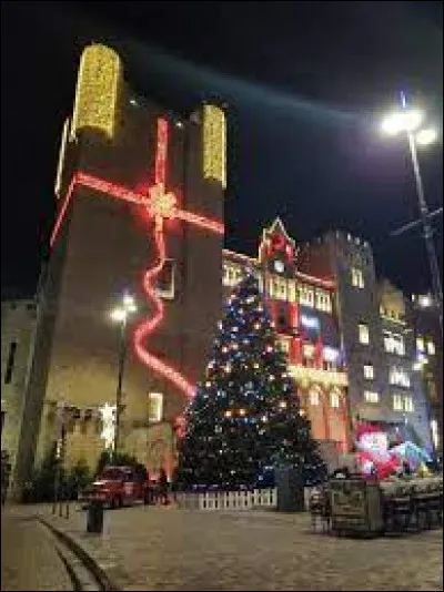 La ville de Narbonne a de l'idée pour les illuminations de Noël. Sous-préfecture occitane, elle se situe dans le département ...