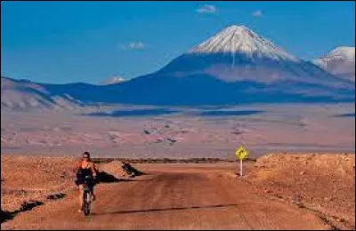 Dans quel pays se trouve le désert dAtacama ?