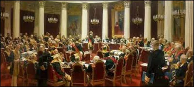 Immense toile de quatre mètres de haut sur huit mètres soixante-dix-sept cm, ''Session protocolaire du Conseil d'État'' est un tableau datant de 1903. Quel ambulant russe a réalisé cette grande peinture ?