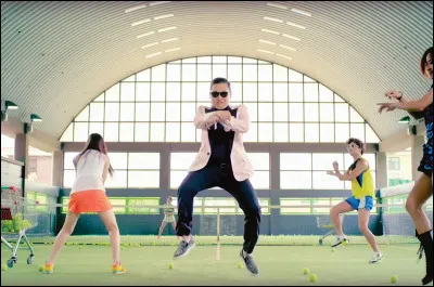 Qui avait la chanson "Gangnam style" à son répertoire ?