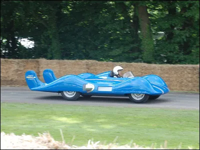 Qu'est-ce qui chantent pour Norman Taurog, en 1953 ?