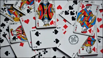 Le bridge est un jeu qui se joue avec ...