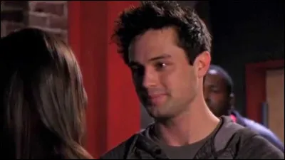 Dans la saison 8, qui se dispute Chase ?