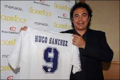 Dan quel club de football Hugo Sanchez a-t-il joué ?