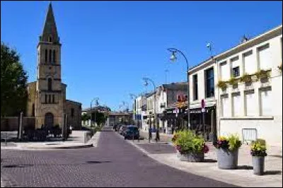Cette ville du département de la Gironde peuplée de 24 000 habitants, située dans l'agglomération de Bordeaux, c'est ...