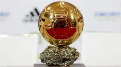 Lionel Messi a-t-il reçu plus ou moins de Ballon d'Or que Cristiano Ronaldo ?