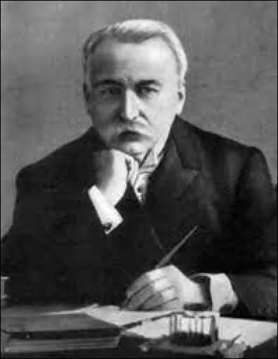 Comment s'appelle cet homme, ayant développé le concept de brigade de cuisine ?