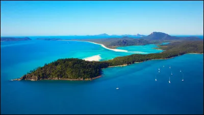 Dans quel océan se situe l'île Christmas (île de Noël) ?