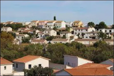 Cette commune de l'H&eacute;rault, peupl&eacute;e de 9 300 habitants, situ&eacute;e dans la banlieue de Montpellier, c'est ...