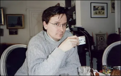 Quelle est la mati&egrave;re enseign&eacute;e par le professeur victime d'un attentat terroriste, le 13 octobre 2023 ?