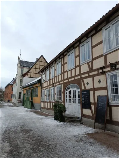 Nous sommes toujours à Oslo. En quelle année cette ville a-t-elle accueilli les Jeux olympiques d'hiver ?