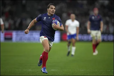Au rugby à XV, combien de points vaut un essai, s'il est transformé ?