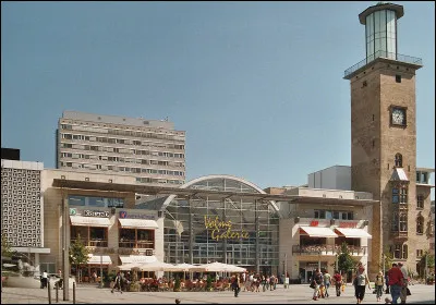 Cette ville allemande de 189 000 habitants, située dans l'est de la Ruhr, à environ 15 km au sud de Dortmund, c'est ...