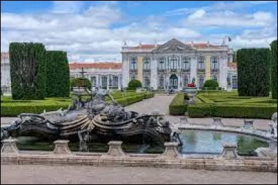 Cette ville portugaise de 78 000 habitants, située dans l'agglomération de Lisbonne, c'est ...