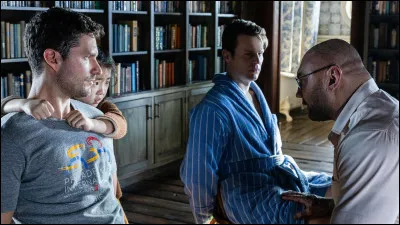 Comment s'appelle le film de M. Night Shyamalan avec Dave Bautista et Rupert Grint ?