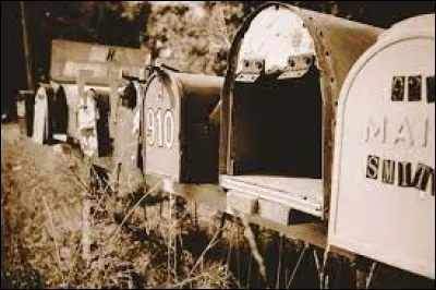 À quel groupe doit-on la chanson "The Letter" ?