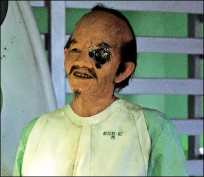 Ce personnage joué par Halle Berry est dans la partie du film qui se déroule en...