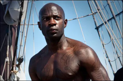 Quand est-ce qu'apparait ce personnage de David Gyasi ?