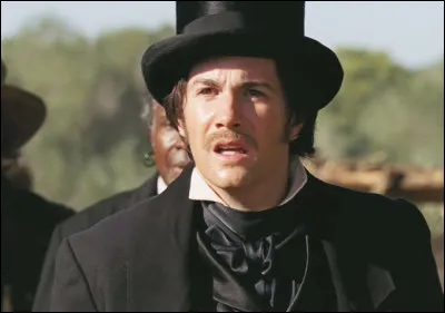 À quelle période voyons-nous Jim Sturgess ainsi ?